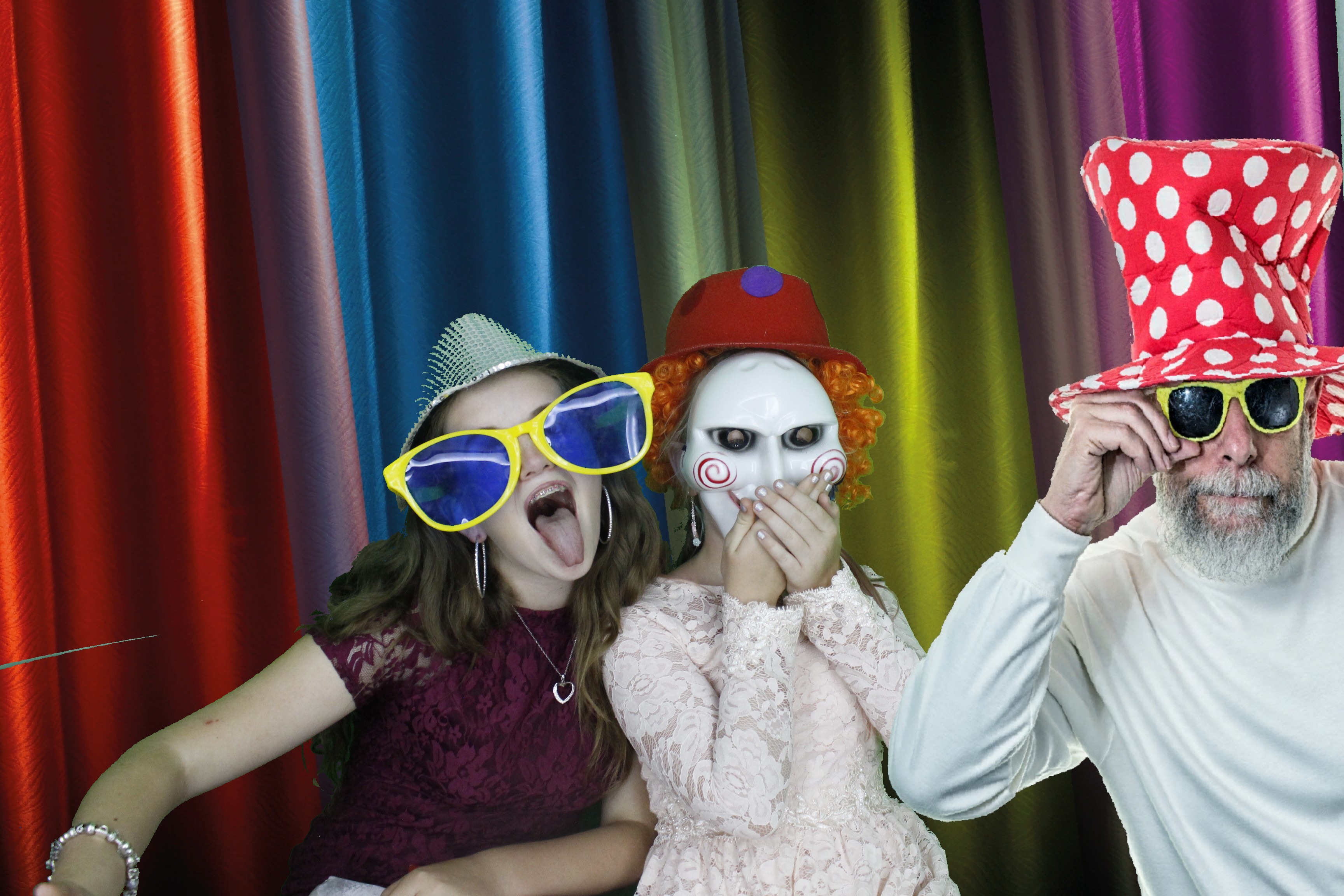 Rebecca and Warren's Wedding | View more photos from the event at gallery.myphotoboothexperience.co.uk/u/MyPhotoBoothExperienceLtd/Rebecca-and-Warrens-Wedding